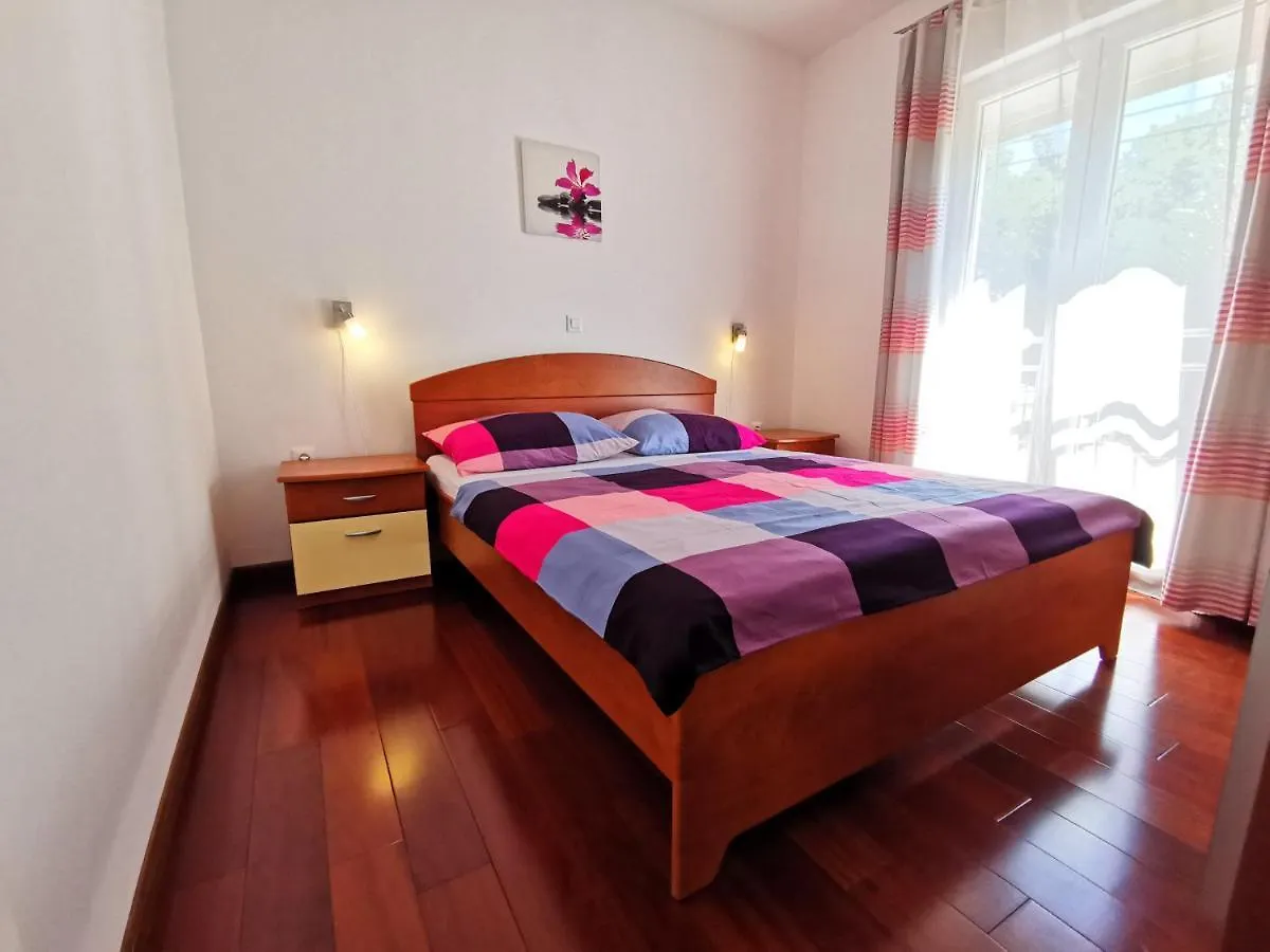 Villa Sara 50 M From The Beach Crikvenica Διαμέρισμα