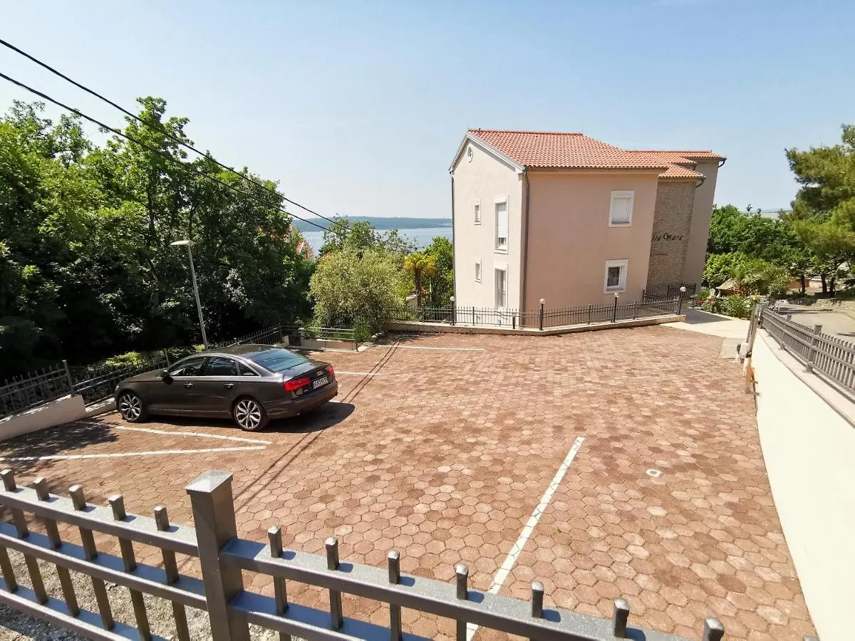 Villa Sara 50 M From The Beach Crikvenica Διαμέρισμα